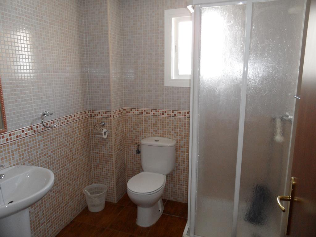 Hotel Las Flores Tolox Room photo